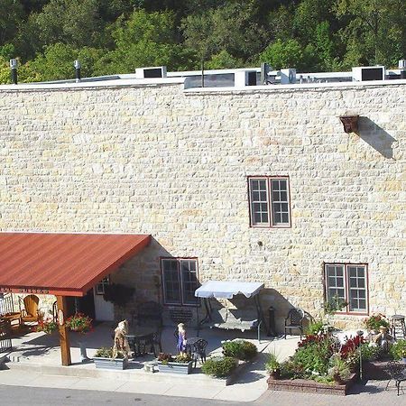Stone Mill Hotel & Suites Lanesboro Exterior foto